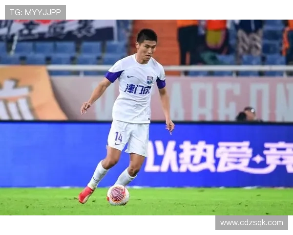 黄嘉辉请假风波后：职业态度获赞，归队首战虽败犹荣(2)